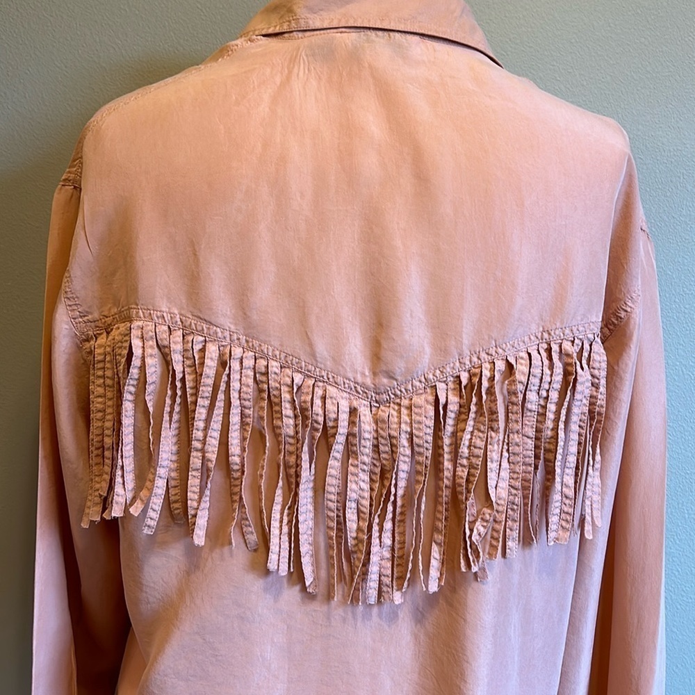 Fiji Soft Peach Silk Long Sleeve Fringed Back Long Sleeve Blouse Women’s M - Picture 2 of 8